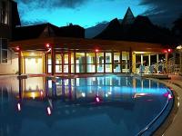 ✔️ Ensana Termál Hotel**** Hévíz szabadtéri medencéje ✔️ Ensana Termál Hotel**** Hévíz szabadtéri medencéje