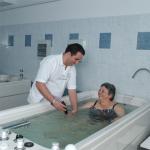 Gyógy és wellness hotel Debrecenben, szénsavas fürdő, iszappakolás, elektroterápia (iontoforézis) Gyógy és wellness hotel Debrecenben, szénsavas fürdő, iszappakolás, elektroterápia (iontoforézis)