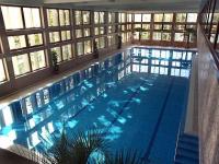 4* Wellness Hotel Bál Resort úszómedencéje Balatonalmádiban 4* Wellness Hotel Bál Resort úszómedencéje Balatonalmádiban