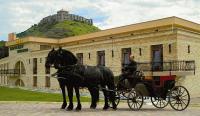 Kapitány Hotel Sümeg**** hotelben lovaskocsikázási lehetőség Kapitány Hotel Sümeg**** hotelben lovaskocsikázási lehetőség