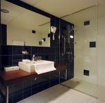 Park Inn Sárvár fürdőszobája 4*- modern fürdőszoba Sárváron Park Inn Sárvár fürdőszobája 4*- modern fürdőszoba Sárváron