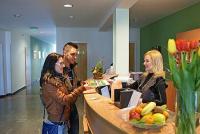 Hotel Fit Hévíz Wellness Hotel Hévíz - a termál szálloda gyógyászati részlege különleges gyógykezeléseket és masszázsokat kínál Hévízen Hotel Fit Hévíz Wellness Hotel Hévíz - a termál szálloda gyógyászati részlege különleges gyógykezeléseket és masszázsokat kínál Hévízen